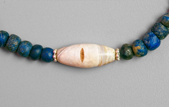 Ancient Barrel Shaped Agate Beads with Lapis Lazu… - image 3