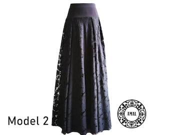 AMAL MUSLIM. Maxi-Guipure-Rock in Schwarz, komplett gefüttert. USA. Modell 117.2