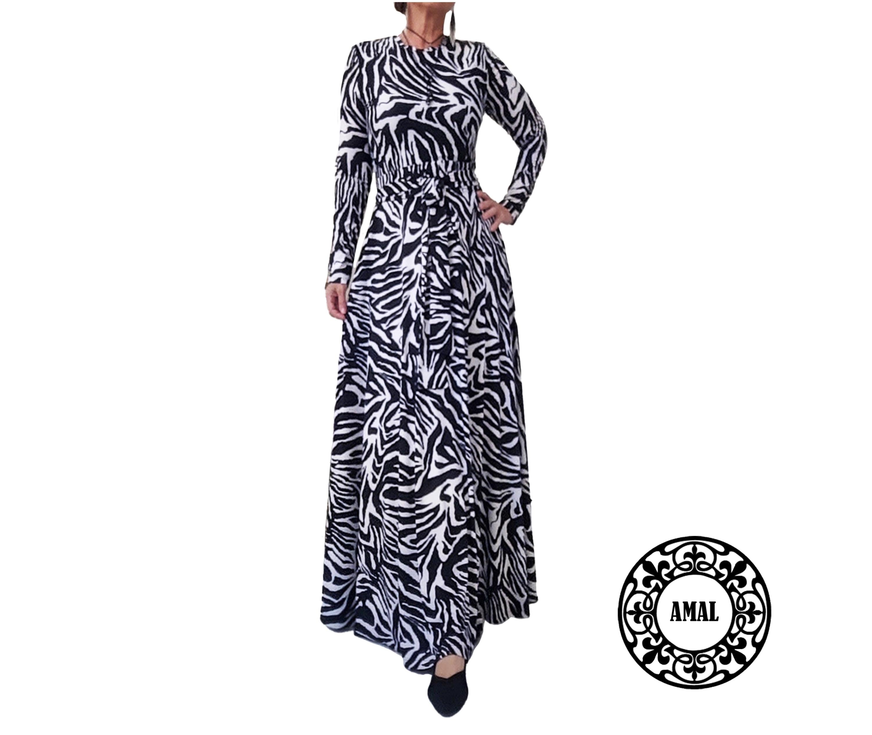 fitted lace wedding dress Zebra Print Maxi Dress – NAAYIB main image 1