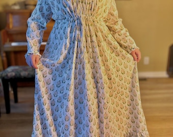 Abito Regency • Abito in cotone stampato a blocchi con vita impero, stile Jane Austen