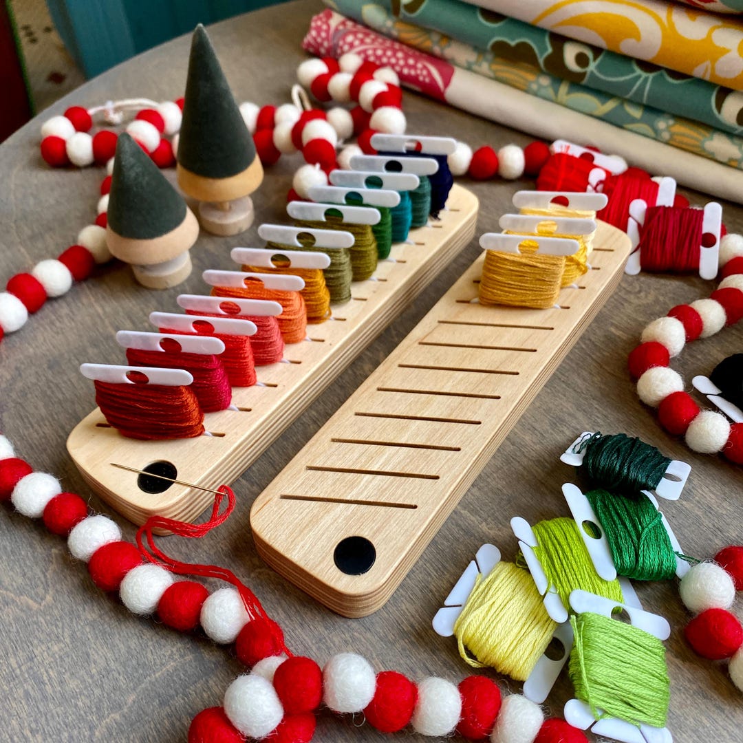 Wooden Bobbin Minder: Embroidery Floss Organizer With Needle