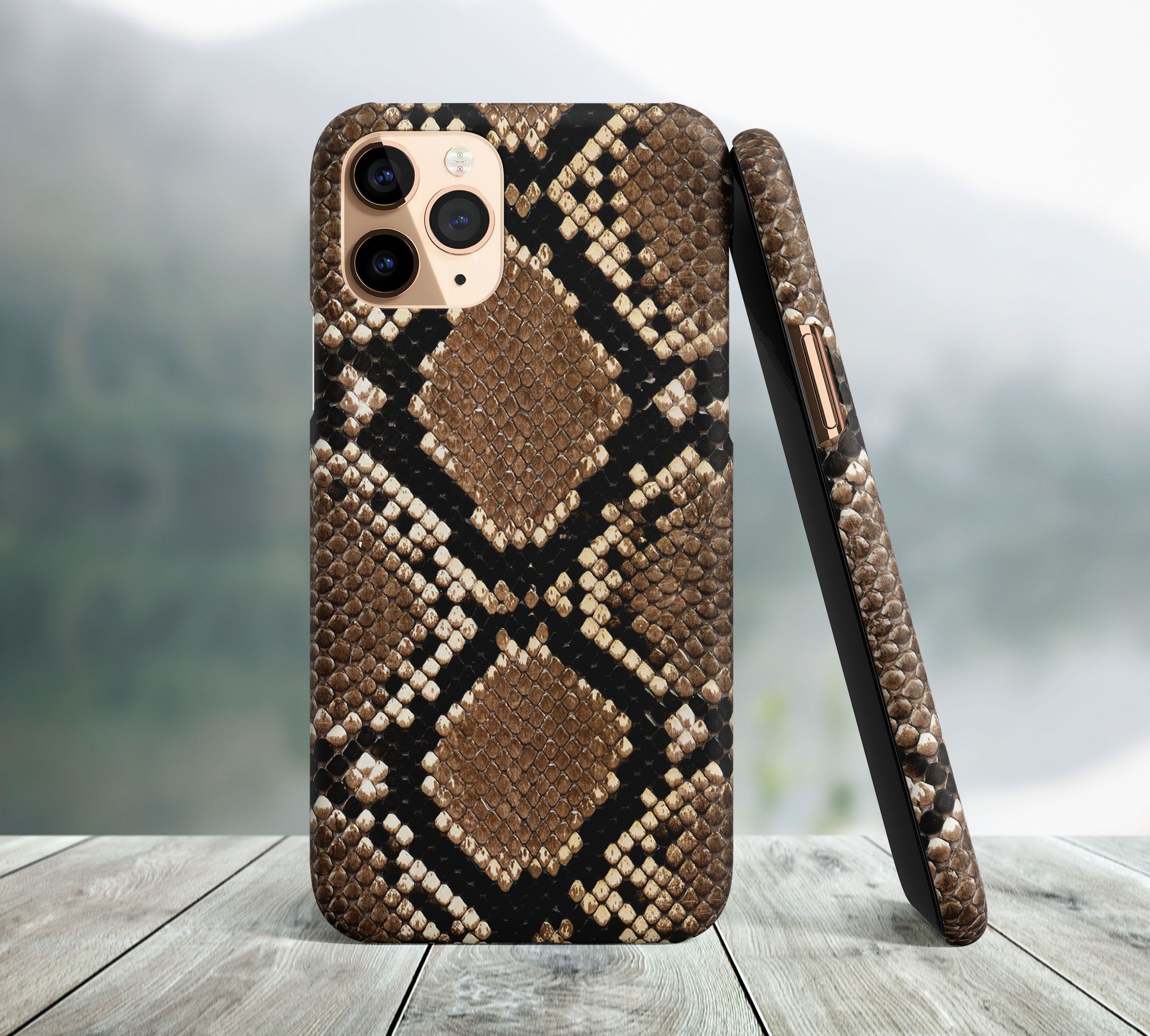 Square metal stand luxury snake pattern faux leather phone case for iphone  13 Pro Max 11 12 Pro MAX Xs Xr X 7 8 plus Se 2 cover