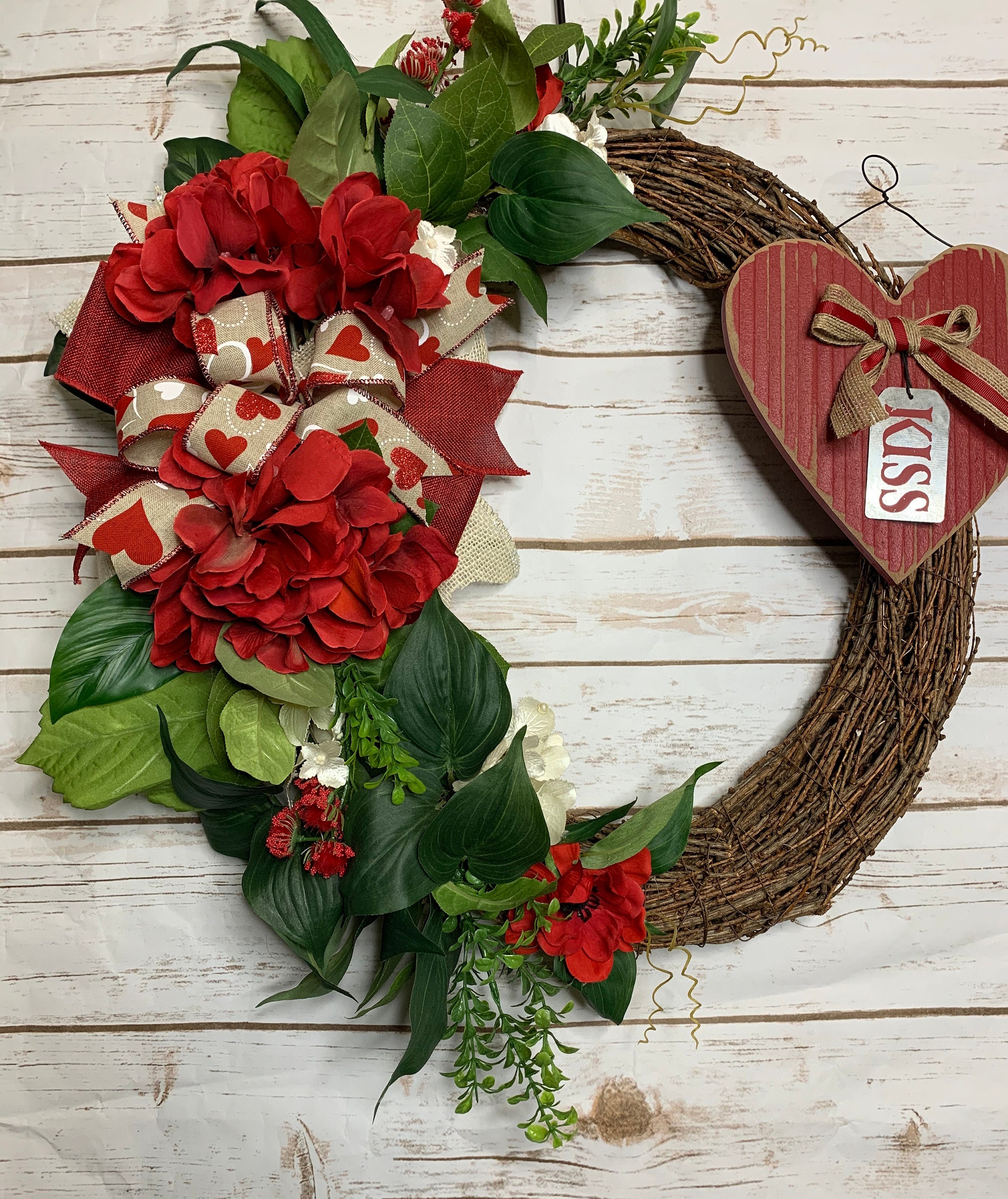 Elegant Valentine's Day Wreath | Front Door Valentine Wreath | Sugar Creek  Home Decor