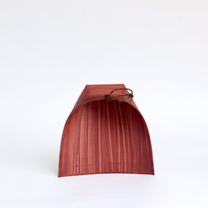 Small Japanese dustpan / Harimi / kakishibu persimmon dyed / Eco-friendly Cleaning Tool/ Natural Home Care / Crumb Table Tray