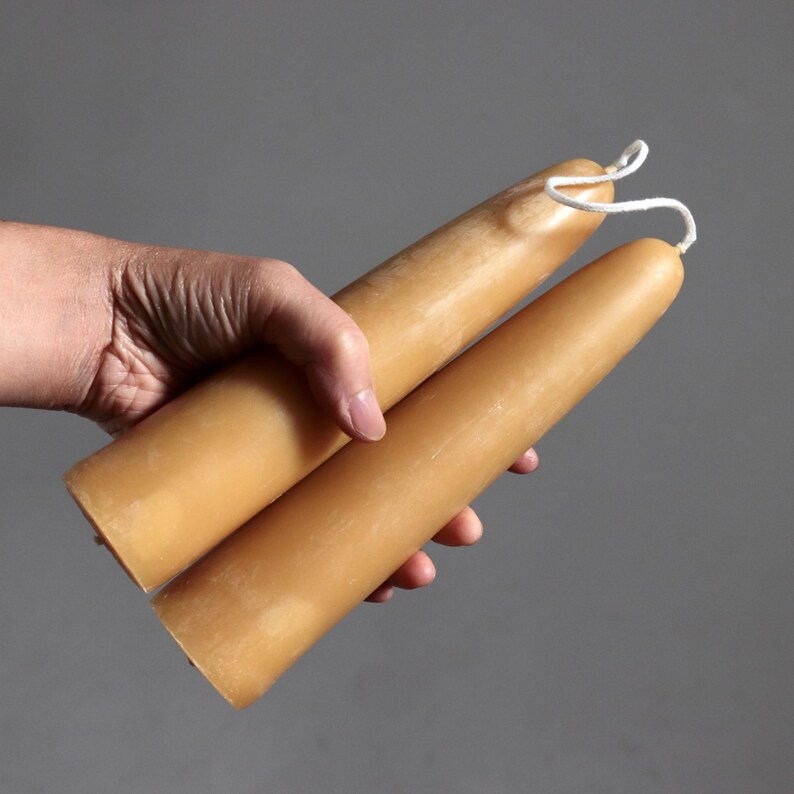 Moorlands Candles British Beeswax Taper Candle - Thumbnail 3