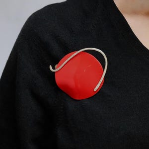 Abstract Brooch/pendant RED by Nomoto Hiroshi / contemporary art jewelry / Modernist design /wearable art