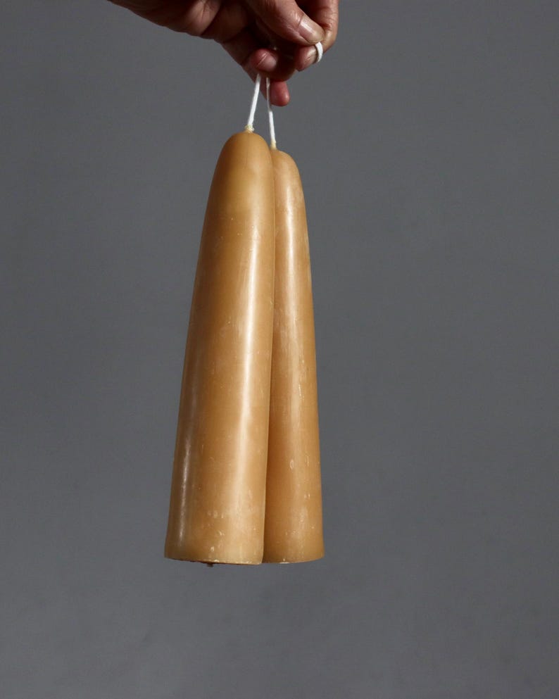 Moorlands Candles British Beeswax Taper Candle - Thumbnail 2