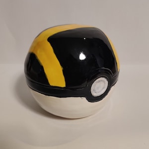 ultra ball  pokeball