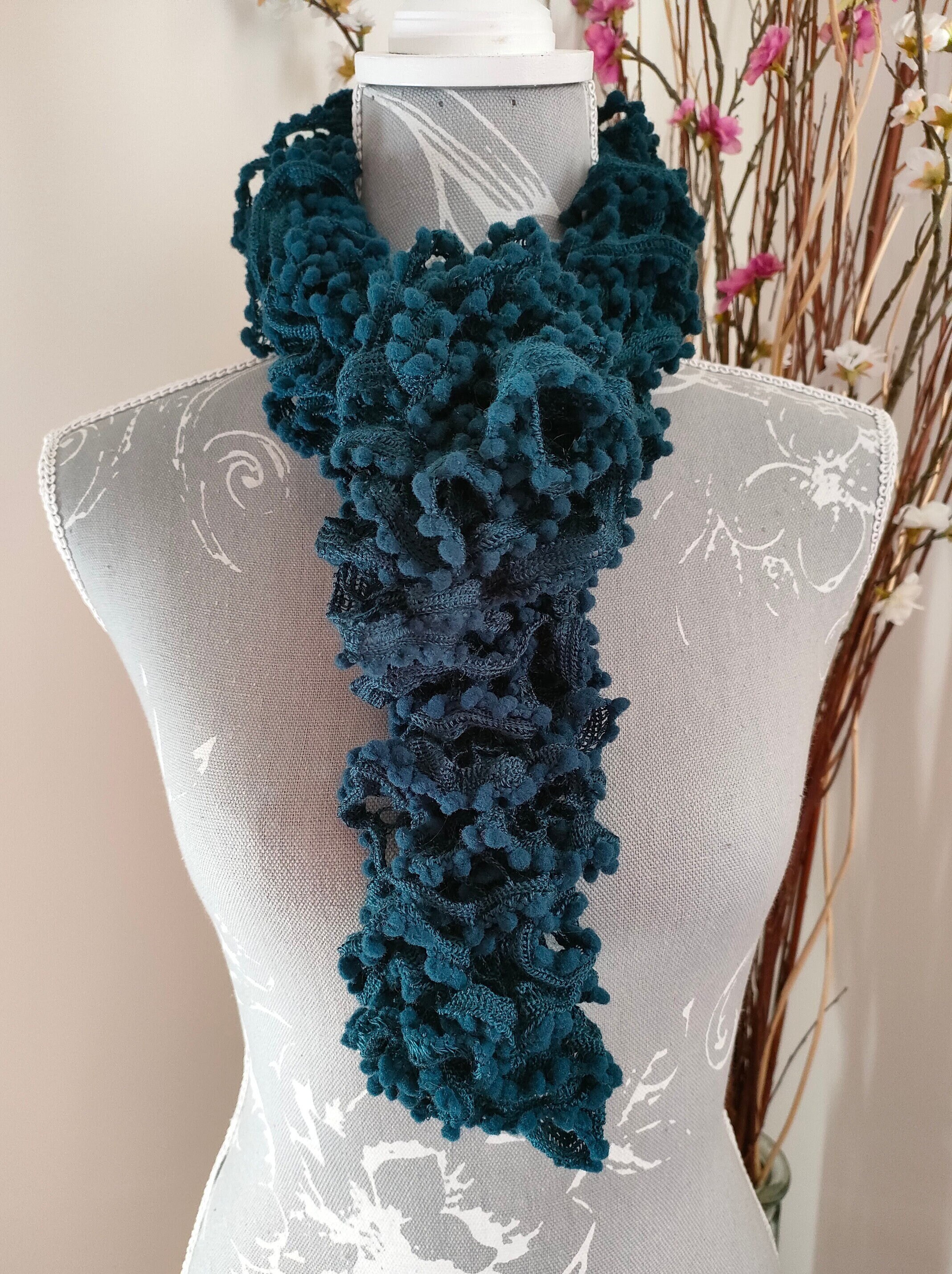 spiral scarf yarn