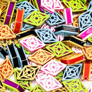 Slander Kandi Beads | Choose from Black + Gold, Black + Blue, Black + Green, Pink + White, Purple + Orange, or Variety. 5, 10, 20, or 30