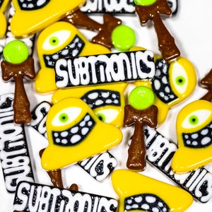Cuentas Kandi Subtronics / Elige entre Cíclope, Texto Subtronics, Kendama o Paquete Variado. Paquetes de 6, 12, 24 o 36 cuentas.