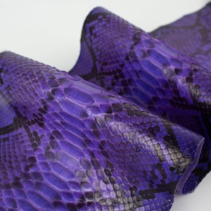 Cuir véritable ITALIEN SERPENT AYERS (non Cites) imprimé violet