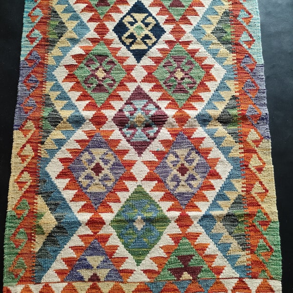 Kilim Rug Classic, Handmade Artisan Afghan Turkish Aztec Geometric Wool Kilim Rug 122 x 84 CM