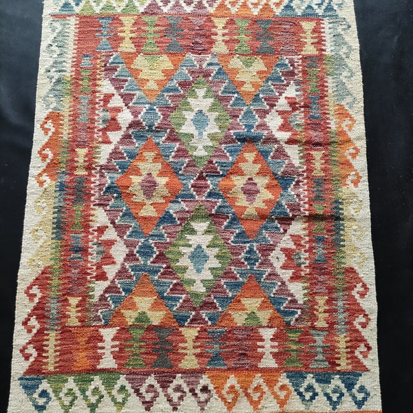 Kilim Rug Classic, Handmade Artisan Afghan Turkish Aztec Geometric Wool Kilim Rug 129x85 CM