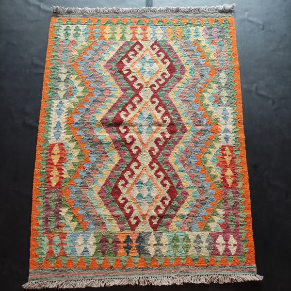 Kilim Rug Classic, Handmade Artisan Afghan Turkish Aztec Geometric Wool Kilim Rug 144x109 CM