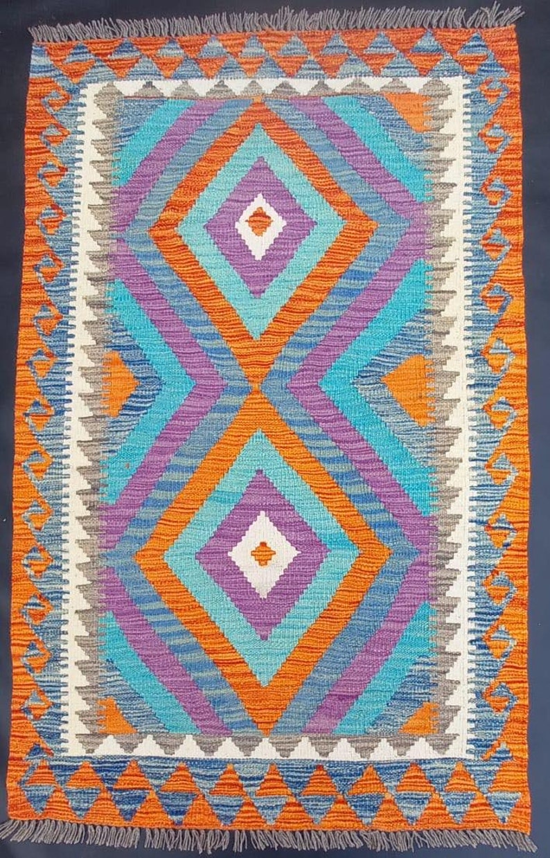 Tappeto Kilim, tappeto Kilim Boho artigianale afgano turco azteco in lana naturale fatto a mano 142x89 CM immagine 1