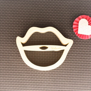 Puffy Lips  Valentine Cookie Cutter