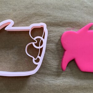 Summer Beach Back with Floppy Hat and Sunglasses Cookie Cutter with Fondant/Dough Guide