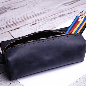 Leren etui met ritssluiting, gepersonaliseerd potloodetui, aangepast pennenzakje, pennenetui met ritssluiting, gegraveerd pennenetui, potloodetui met naam