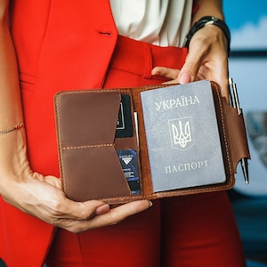 Passport Brieftasche, Jubiläumsgeschenk, Leder Passinhaber, Passhülle, personalisierter Leder Passport Inhaber