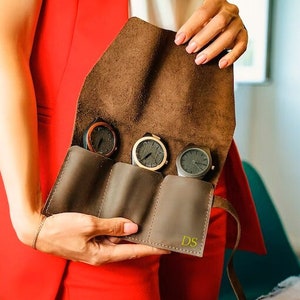 Leather travel watch roll, Personalized watch roll, Handmade watch case, Watch organizer, Leather watch storage, Custom leather watch roll