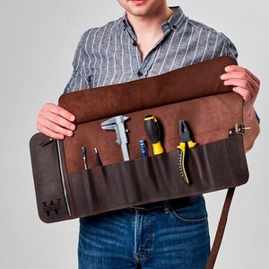 Custom tool roll, Leather tool organizer, Leather tool roll, Carpenter gifts, Carpenter tool pouch, Leather tool storage, Tool roll bag