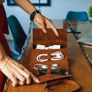 Technische accessoires, Leren kabelorganizer, Gepersonaliseerde snoerorganizers, Leren kabelhouder, Leren kabeldoos, Kabelorganizer leer