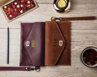 Leather envelope wallet, Leather envelope clutch, Engraved wallet for women, Leather wristlet wallet for women, Personalized long wallet