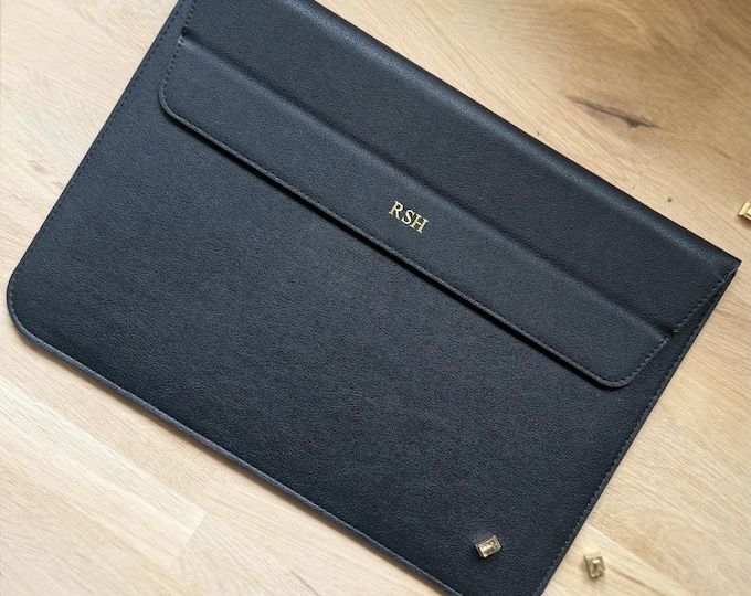 Personalised Laptop Sleeve: Fits 13 & 14 inch | Embossed 13.8" Computer Case | PU Leather MacBook Cover