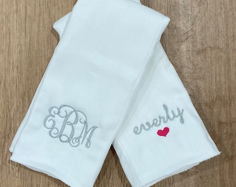 Burp Cloths (set of 4), Monogram, Custom, Personalized Baby Burp Cloth, Newborn Boy, Newborn Girl, Custom Burp Cloth Set, New Baby Gift