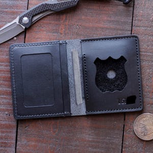 OPP - Front Pocket Badge Wallet