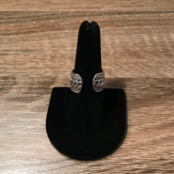 Sterling Silver Scroll Design Open Back - Size 9 - image 4