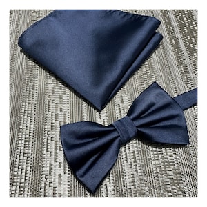 NAVY Blue Men&#39;s Pretied Bow Tie and Pocket Square Set Marine