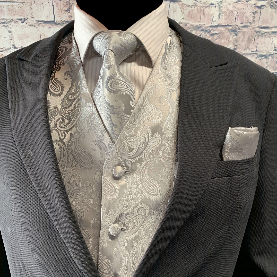 Silver Grey Paisley Men's Vest Longtie and Pocket Square | Etsy