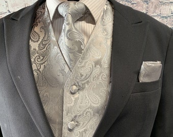 Silver Grey Paisley Men's Vest Longtie and Pocket Square 3pcs Set for all formal or casual occasion Prom Wedding Party