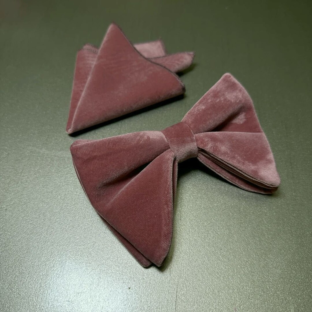 Men BIG TALL LONG Velvet Pretied Bow Tie and Pocket