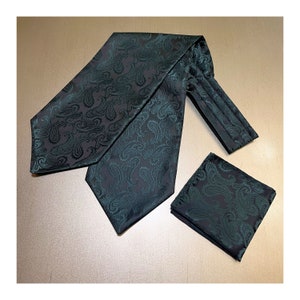 Forest Dark Green Paisley Free Style Casual Ascot Cravat and Pocket Square Set hanky handkerchief