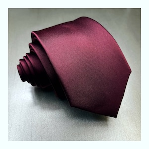 VINO CABERNET Borgoña oscuro sólido Flaco Delgado 2.75" liso Auto corbata Corbata Solamente Boda formal