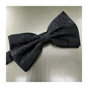 Men&#39;s Paisley BLACK  Pretied bow tie only