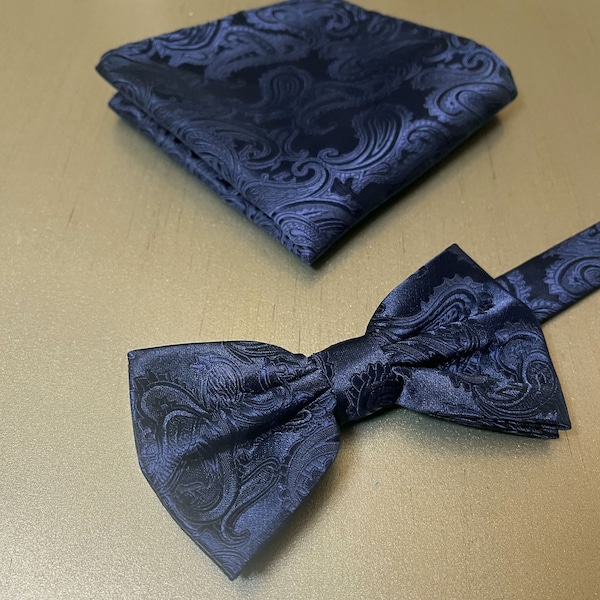 Paisley Navy Blue Adustable Strap Pretied bow tie and Pocket Square Set