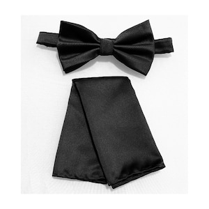 Black Men&#39;s Pretied Bow Tie and Pocket Square Set