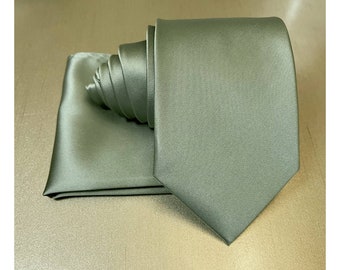 Nouveau 2023 Satin poussiéreux vert sauge uni cravate à nouer et mouchoir de poche mouchoir ensemble - Classique 3,5 pouces de largeur