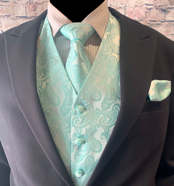 Set da 3 pezzi di gilet da uomo con cravatta e fazzoletto da taschino color acqua Paisley per tutte le occasioni formali o informali, feste di ballo di fine anno - Italia