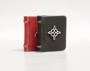 Mini-Lederjournal schwarzes Papier, 4 x 25 mm, Keltischer Knoten