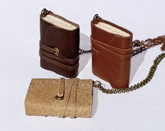 Mini Leder Journal Halskette Set: winzige Buchschmuck