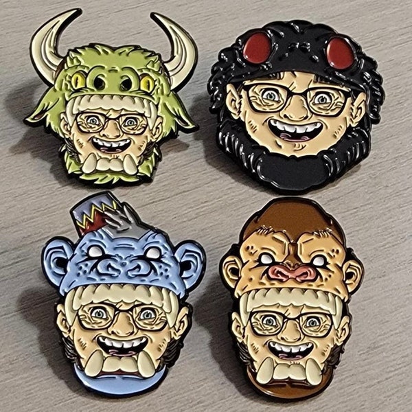 Juego de 4 pines de Carpetbagger Monster de 1,5 pulgadas