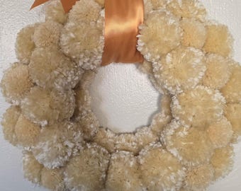 Corona de pompones "Campos de Provenza"