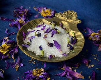 Sales de baño de agua celestial: loto azul (lirio azul egipcio) y lavanda