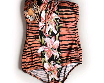 Vintage 1950s Sears Tiger Stripes Floral One Piece Swimsuit Size 14 pinup