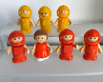 Vintage 1984 Playworld Lil Playmates Space Station Astronaut Figures Lot of 7